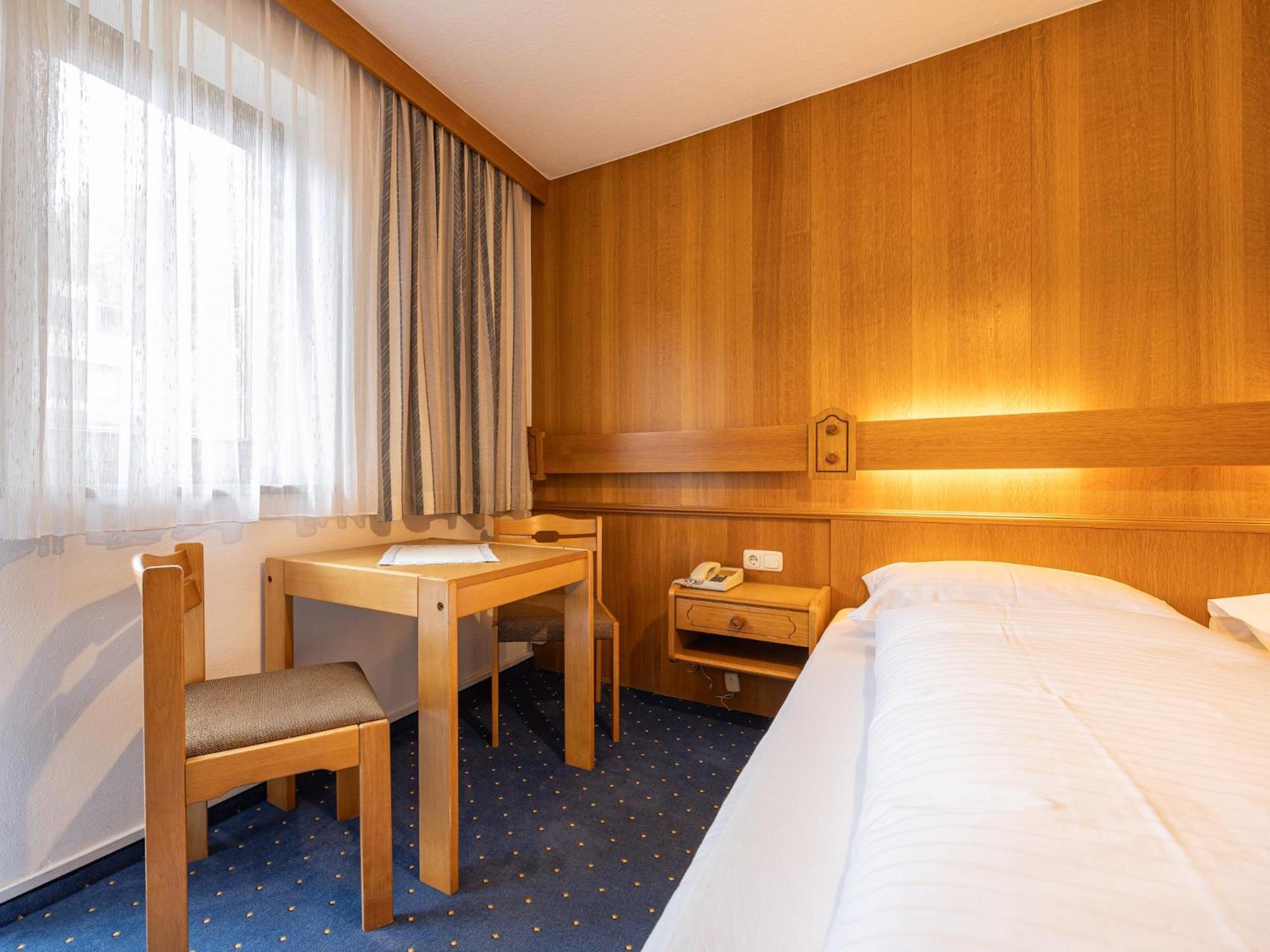 Pension Haus Riedlsperger Saalbach-Hinterglemm Bagian luar foto