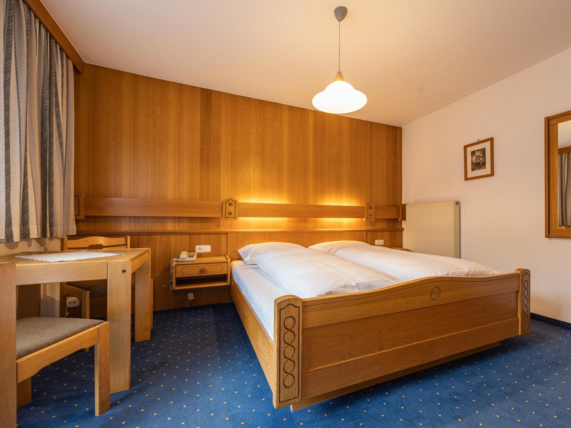 Pension Haus Riedlsperger Saalbach-Hinterglemm Bagian luar foto